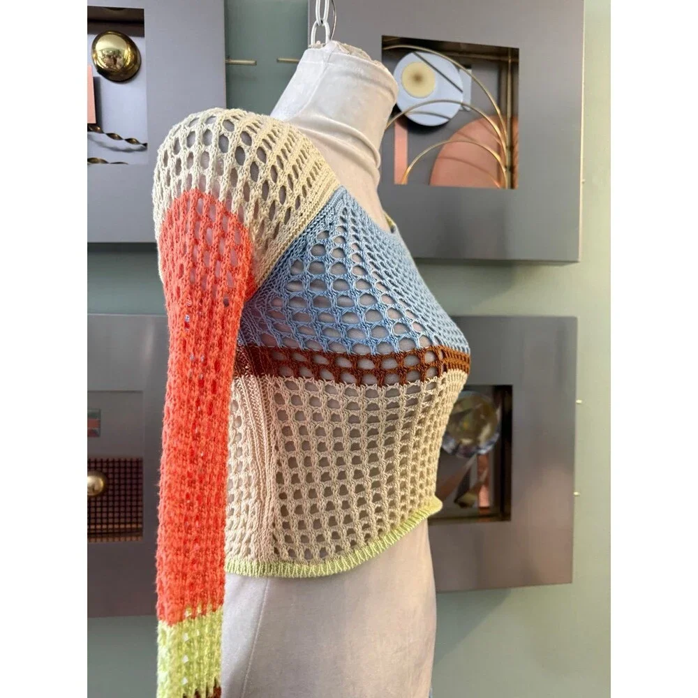 Urban Outfitters crop top Size XS